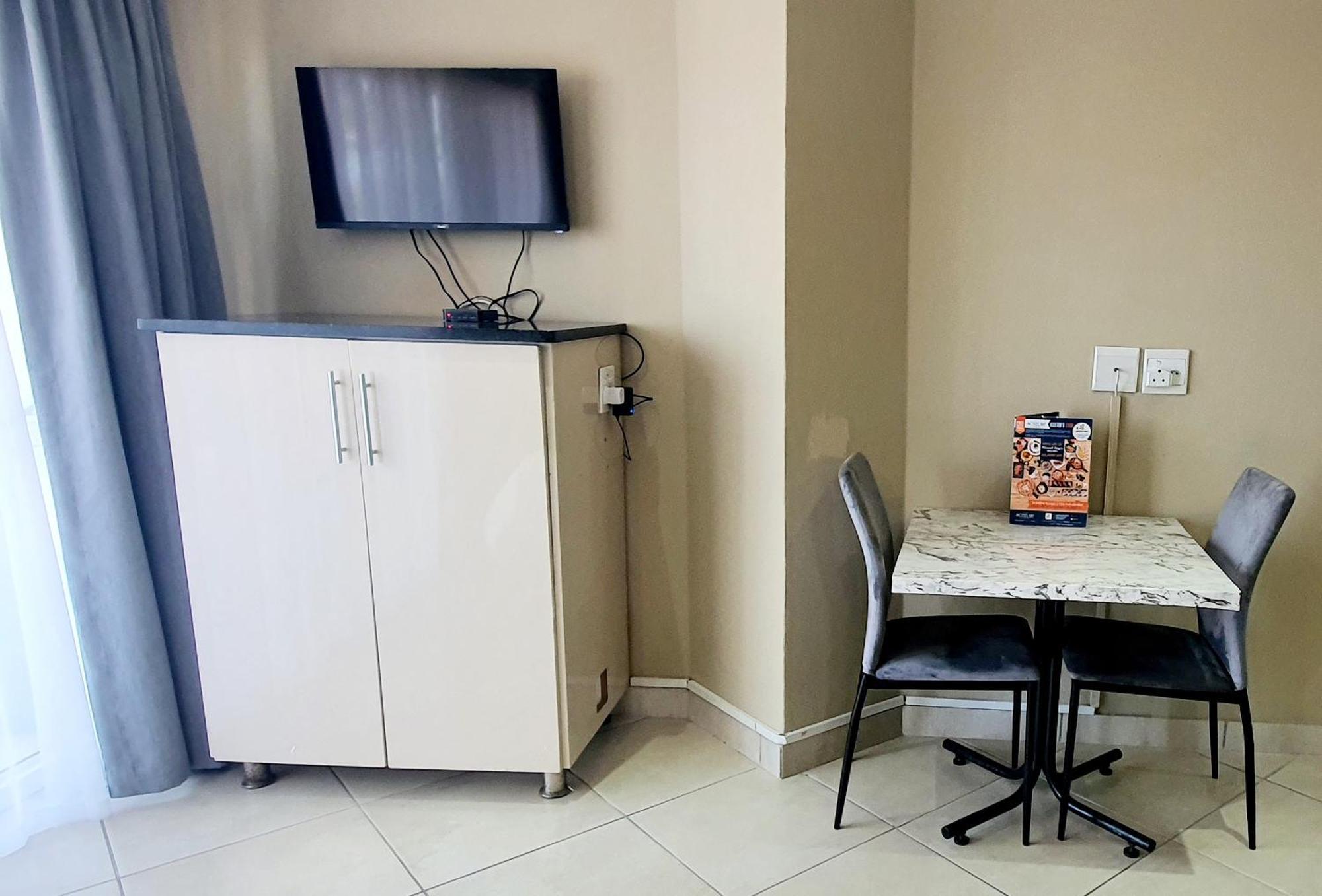 Point Village Hotel And Self Catering Mossel Bay Eksteriør billede