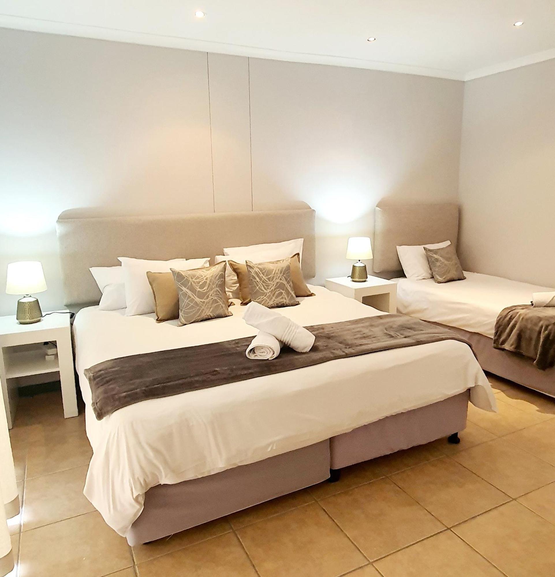 Point Village Hotel And Self Catering Mossel Bay Eksteriør billede